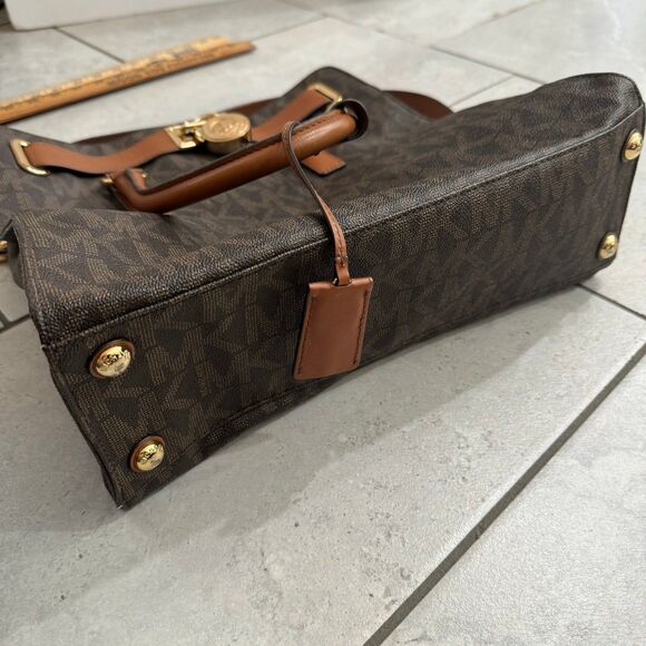 Michael Kors Hamilton Large Logo MK Signature Brown Gold Lock Bag Handbag - Picture 6 of 11